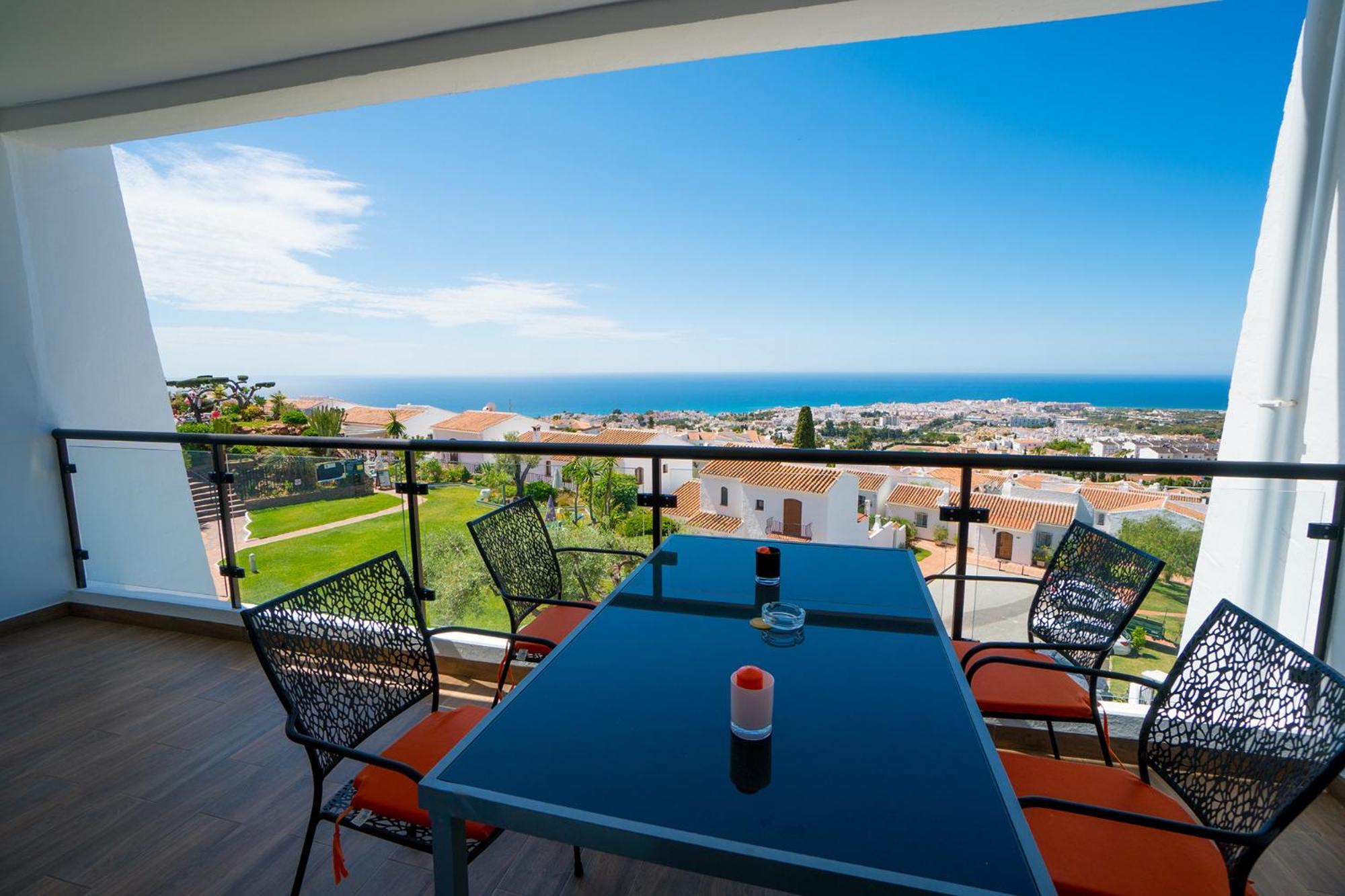Apartamentos & Spa Torres De San Juan Нерха Екстер'єр фото